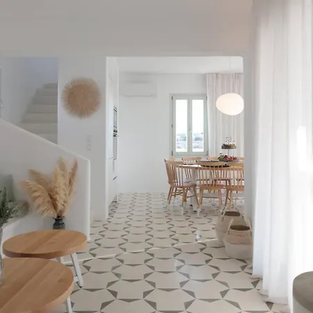 Thija, Private View Retreat, Glyfada Naxos 度假居 *
