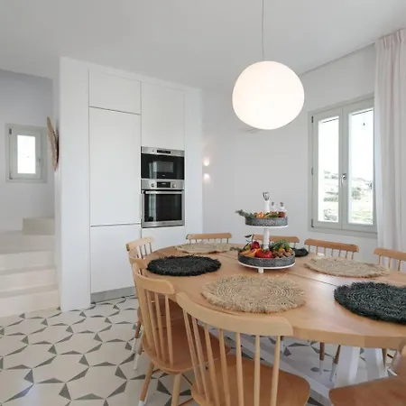 Thija, Private View Retreat, Glyfada Naxos 度假居