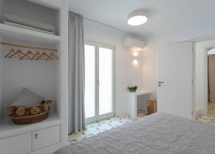 Thija, Private View Retreat, Glyfada Naxos